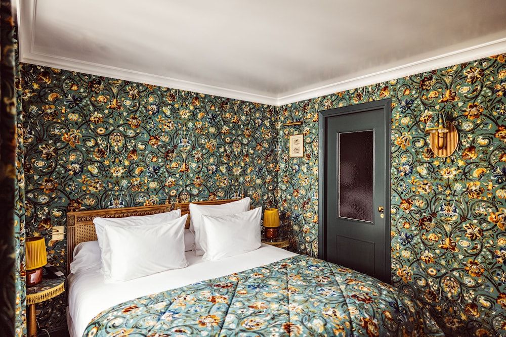 Hôtel Eldorado Paris Parisian room