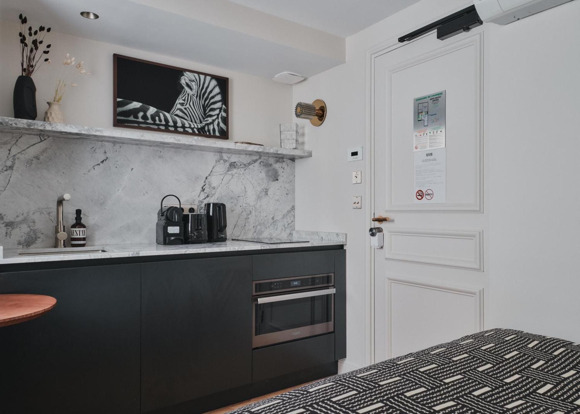 Studio Deluxe - Chrome 501