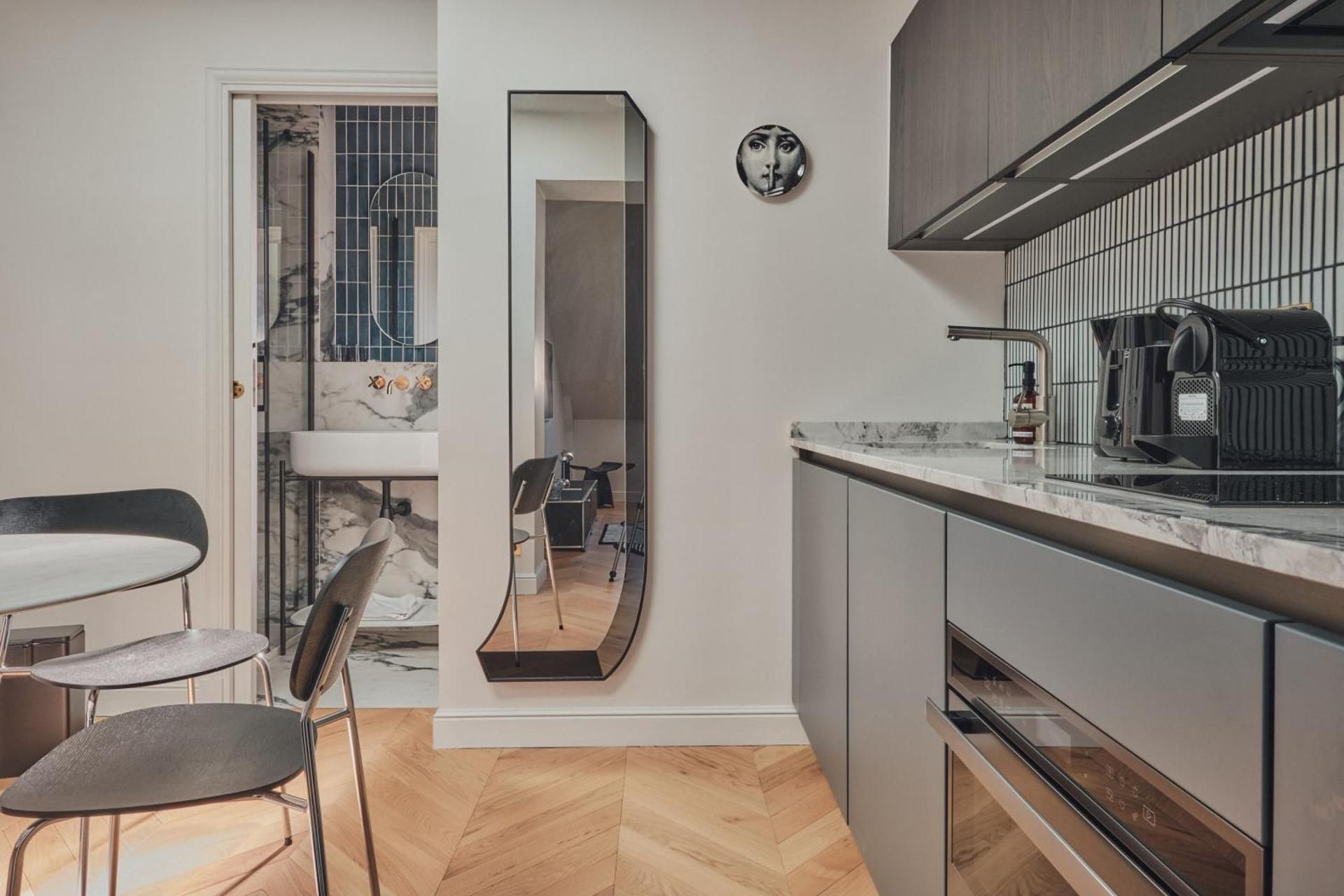 Appartement Deluxe - Royal blue 601 (Top Floor)