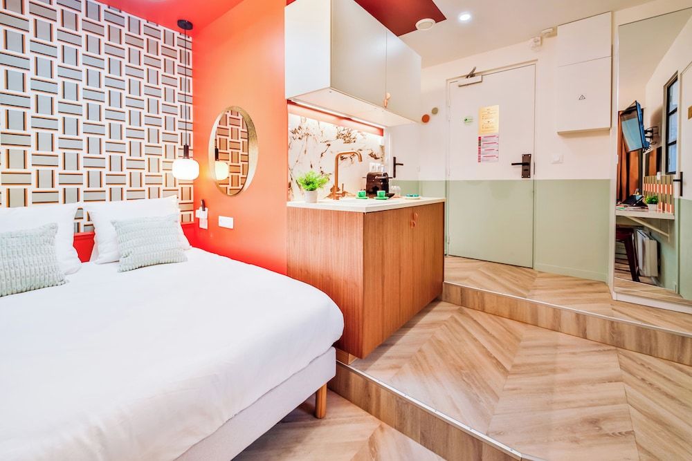 WS Molitor - Auteuil Studio