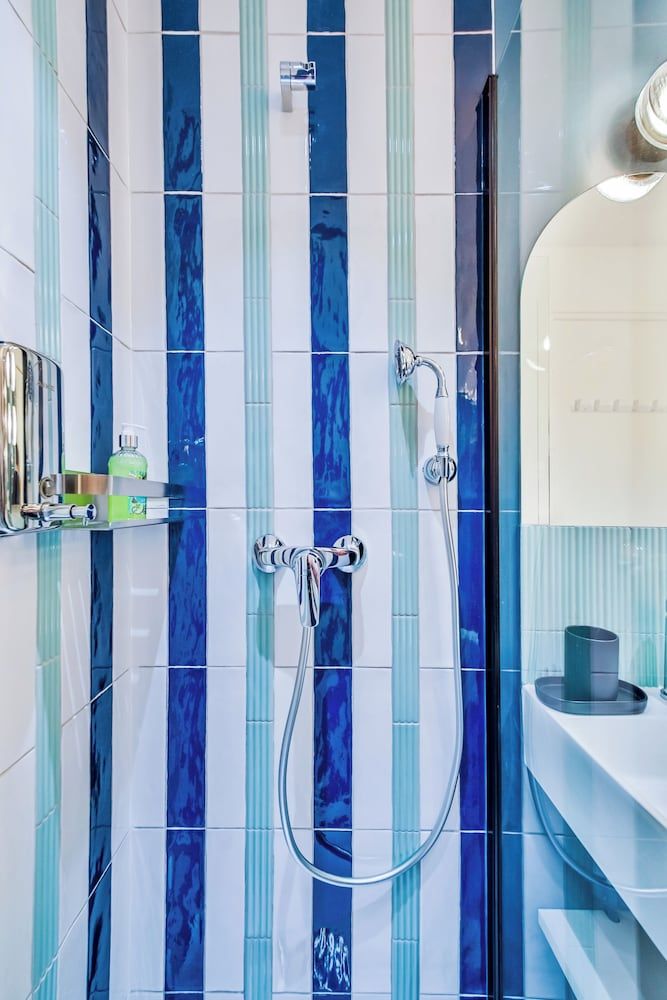 WS Molitor - Auteuil Studio 6