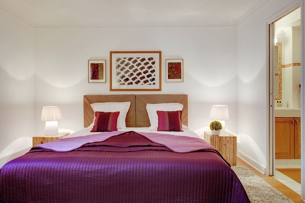 Comfort Apartment, City View
