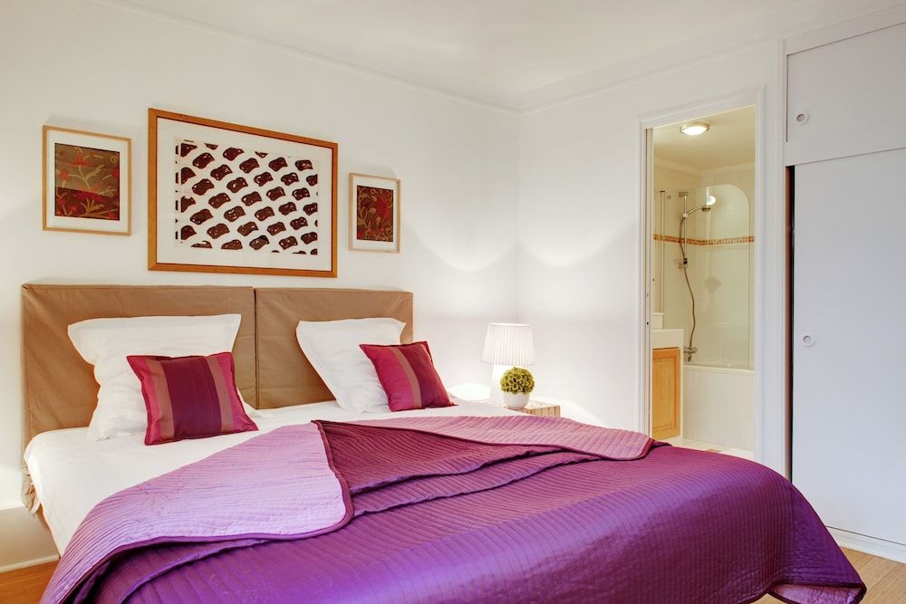 Comfort Apartment, City View