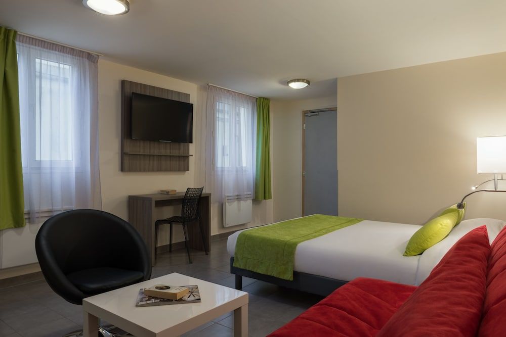 Double and Sofa Bed Room
