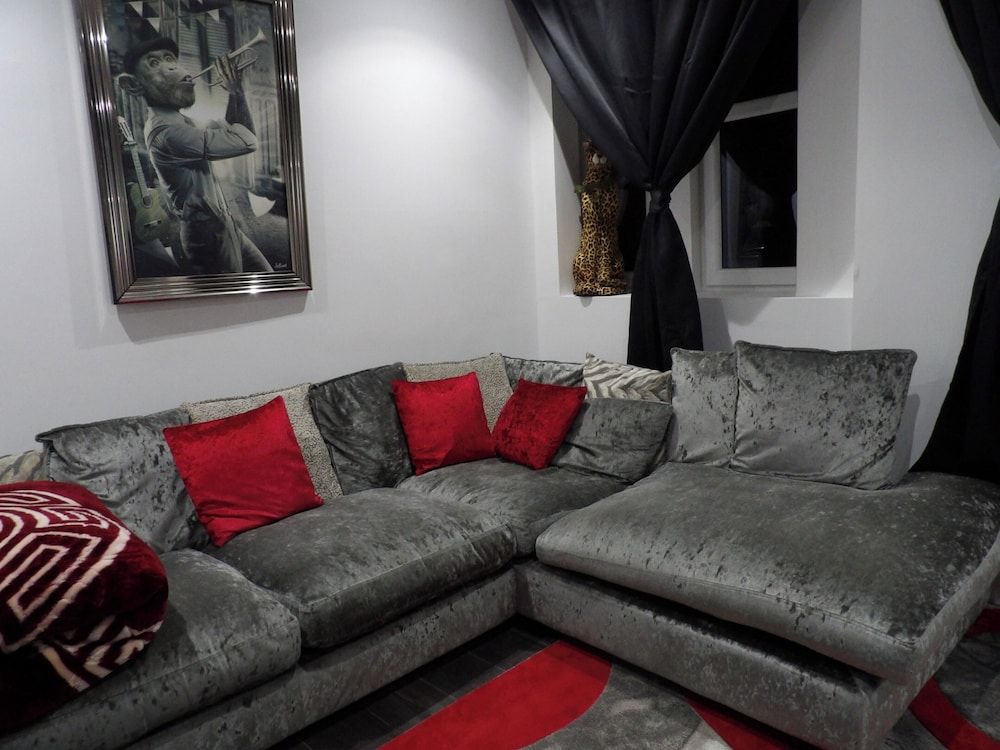 Architect Designed Meadows Central Apartment Apartment 12