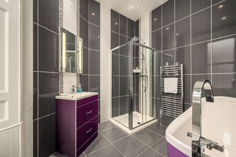 Adam Drysdale House Luxury Double Room 2