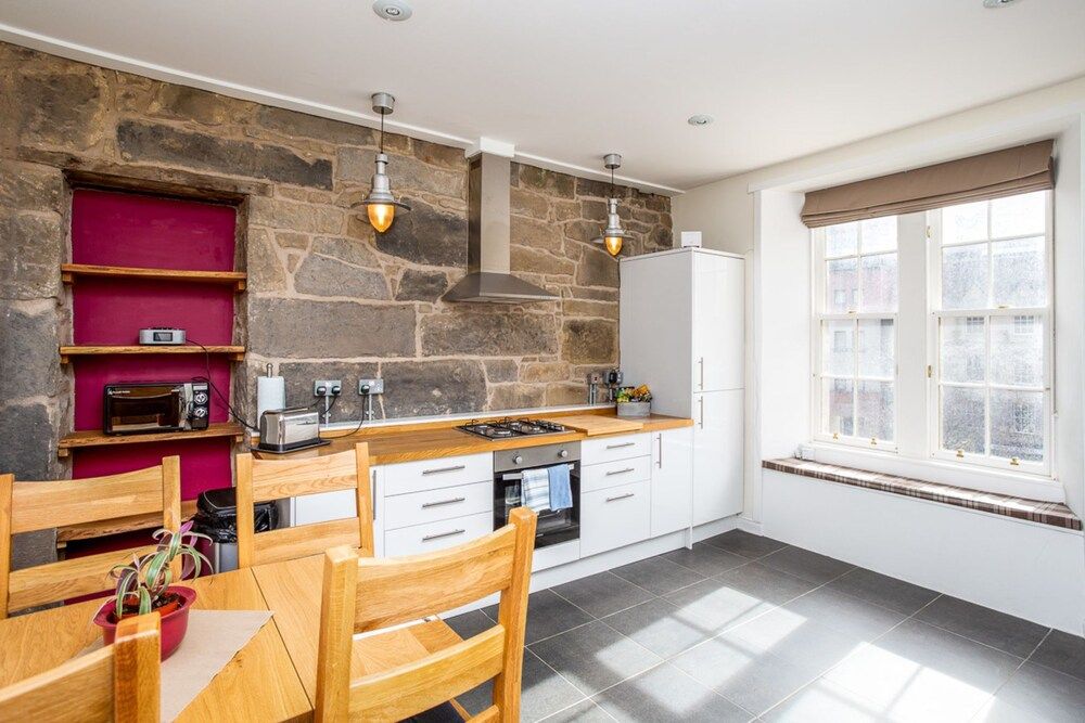 Grassmarket, Below Edinburgh Castle in Old Town Apartment 5