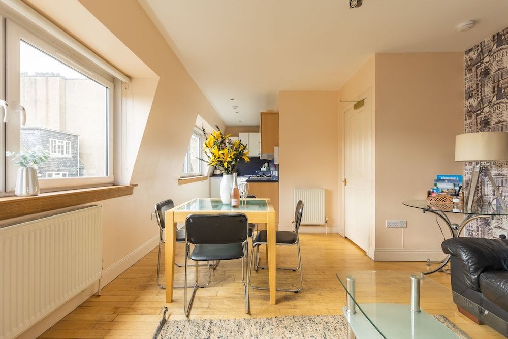 Amazing Castle View Apartment Deluxe Apartment, Private Bathroom, City View 15