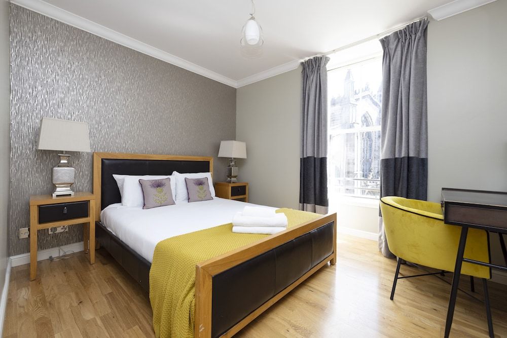St Giles ApartHotel by Joivy Apartment, 1 Bedroom 3