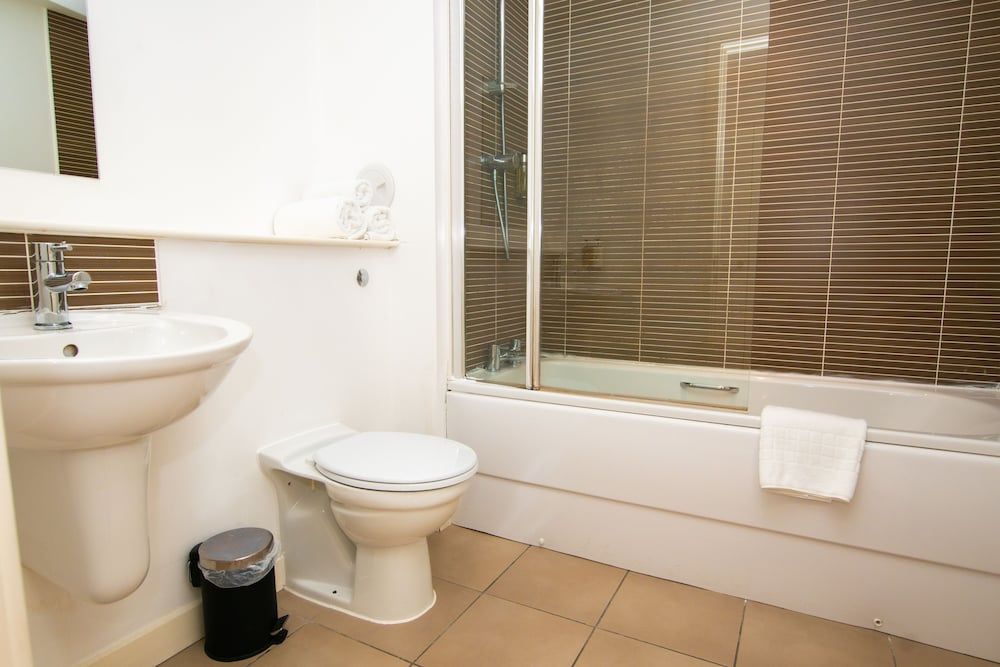 Blue Harbour Apartments Apartment 4