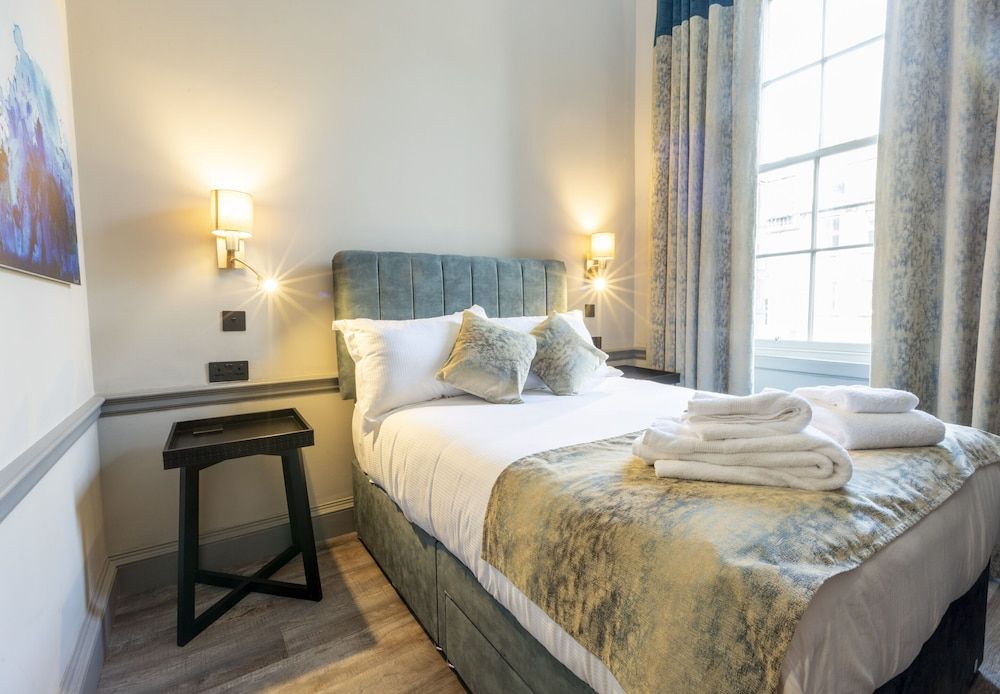 MONO Suites New Town Comfort Loft