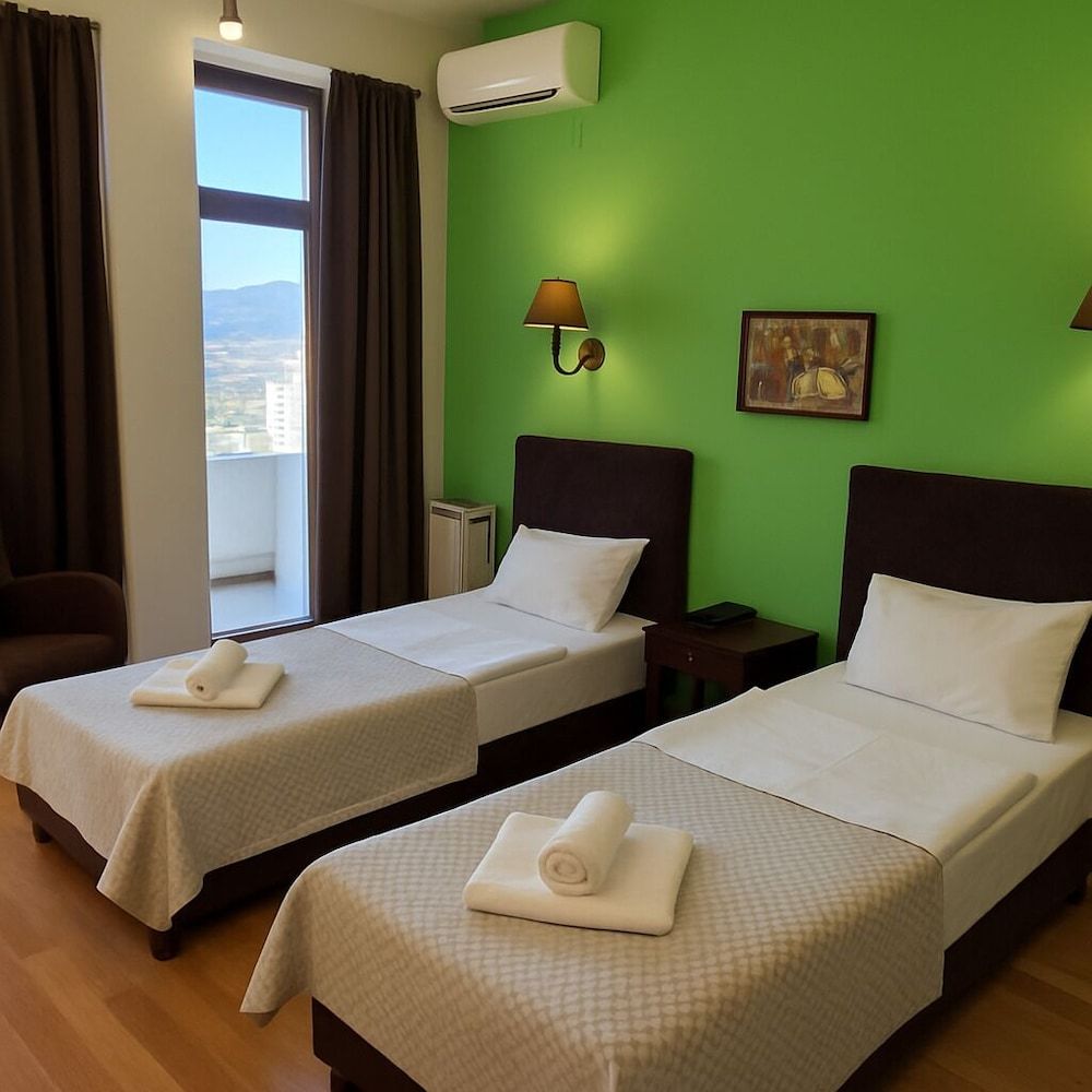 Twin Room, Pool View