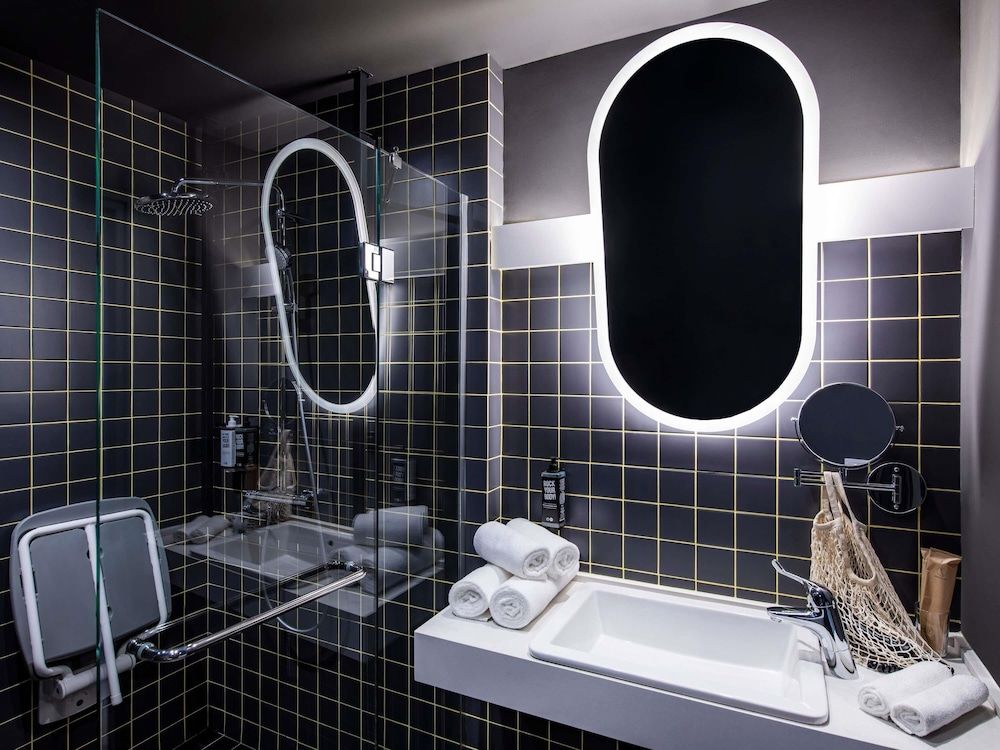 Ibis Tbilisi City Standard Room, 1 Double Bed, Accessible 5