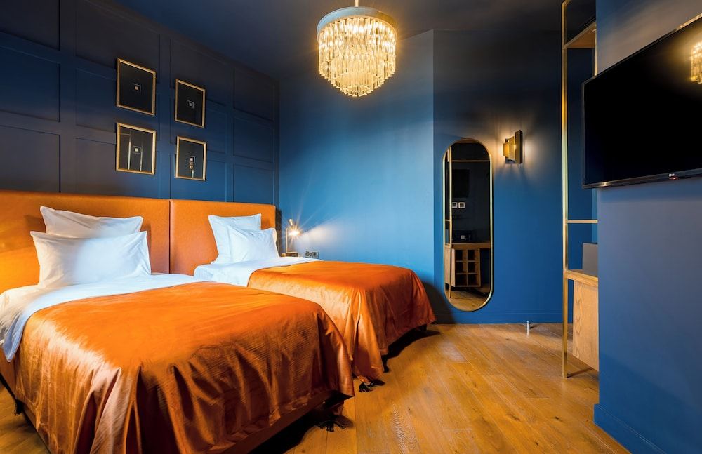 Zorba&Bond Hotel on the 8th Deluxe Double Room, City View