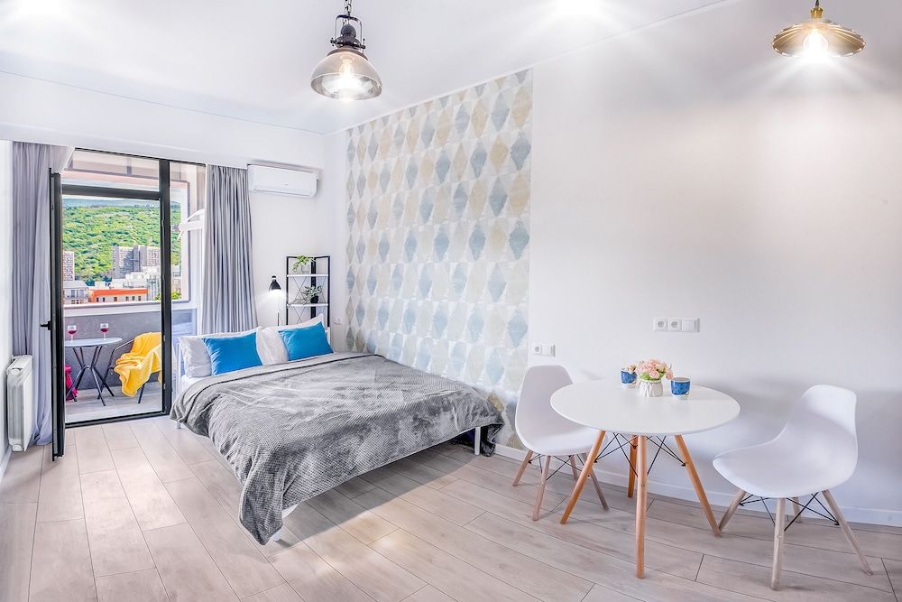 Comfort Apartment, City View