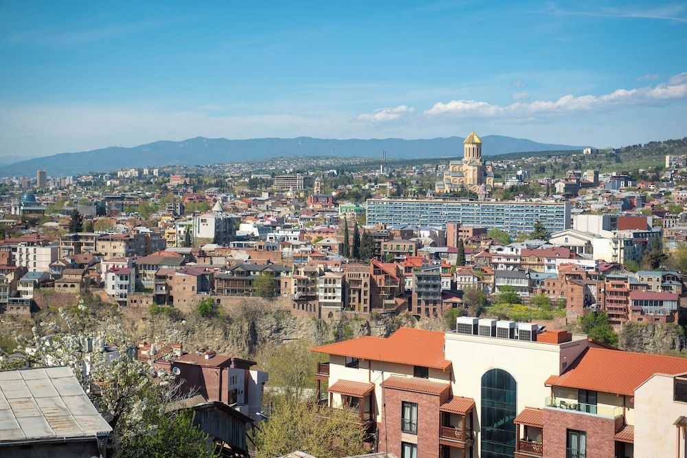 Kraveli Hotel Comfort Double Room, City View 16