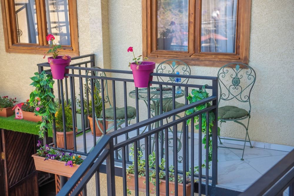 Kraveli Hotel Comfort Double Room, City View 15