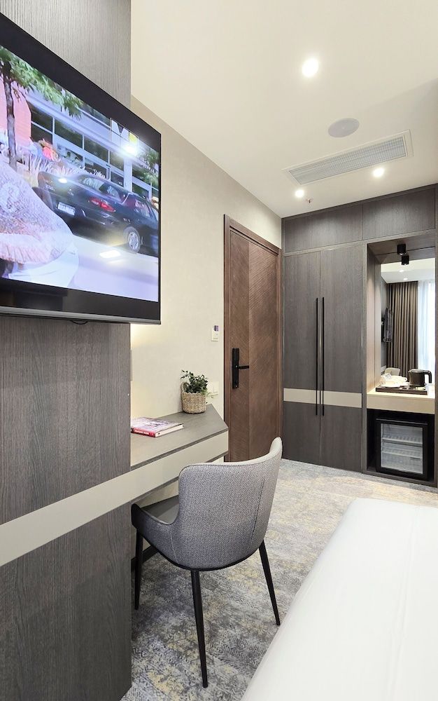 Griffin Hotel Economy Double Room 5