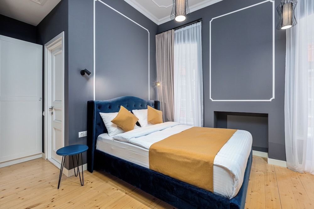 Blue Balcony Hotel Basic Double Room 3