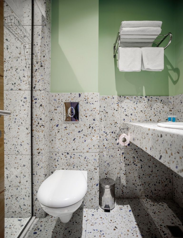 Address Inn Tbilisi Standard Double Room 8