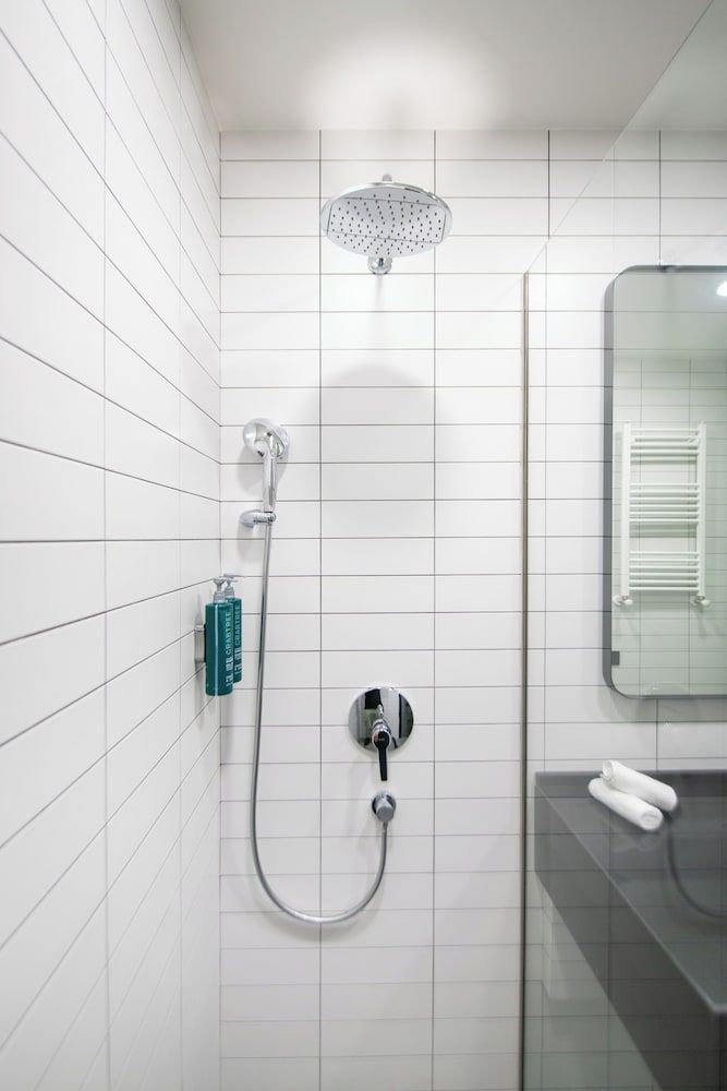 Qstay Gratus Tbilisi Studio Suite with Kitchen 14