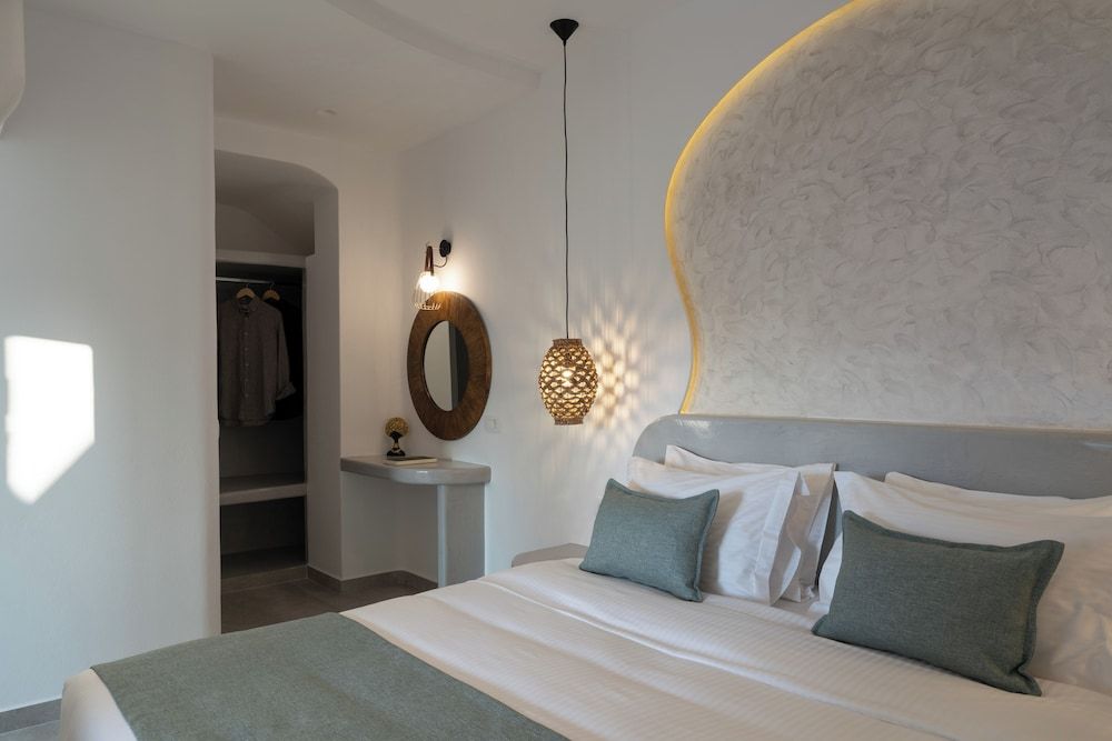 Suite with Hot Tub