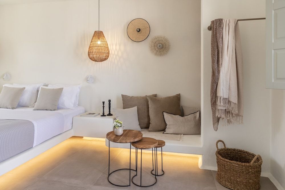 Frescoes Luxury Suites