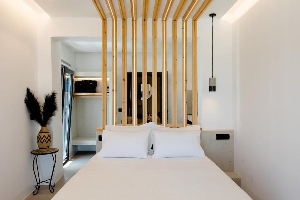 Deluxe Suite, Outdoor Jacuzzi, Sea View, Astrid