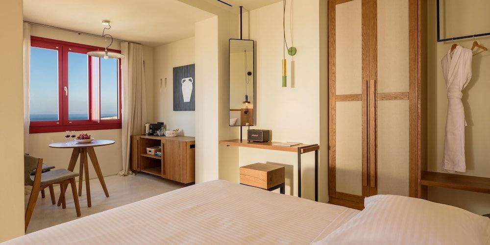 Elite Suite, Jetted Tub