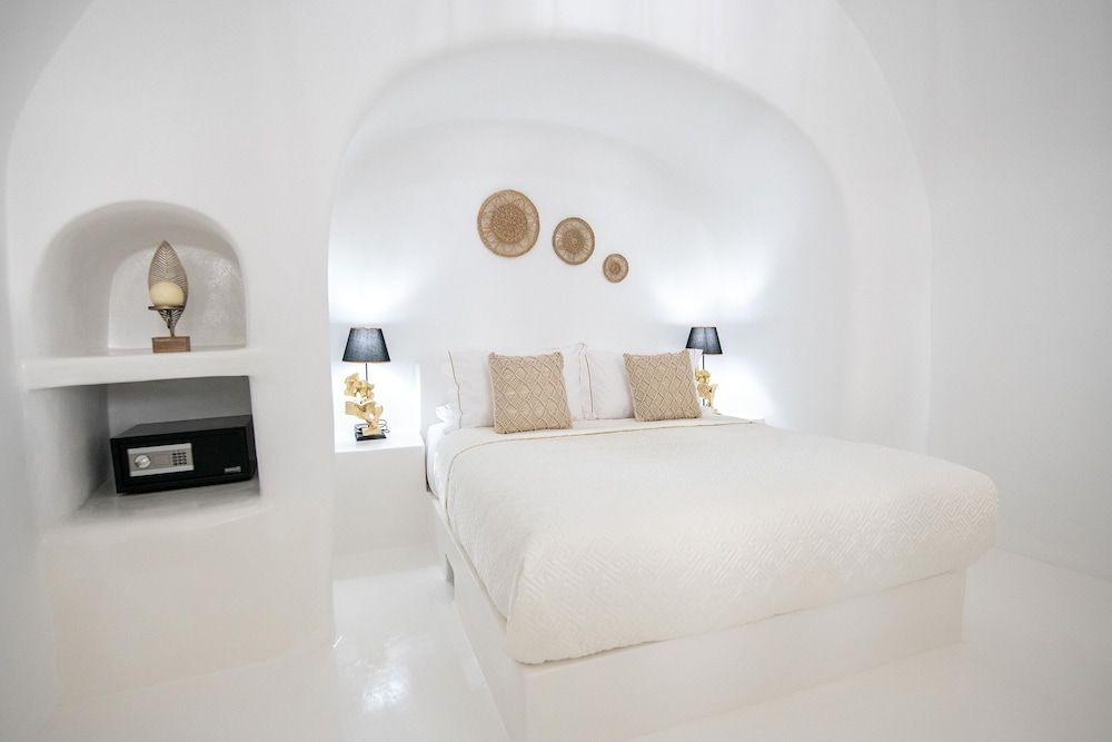 Luxury Villa, 2 Bedrooms, Hot Tub, Sea View