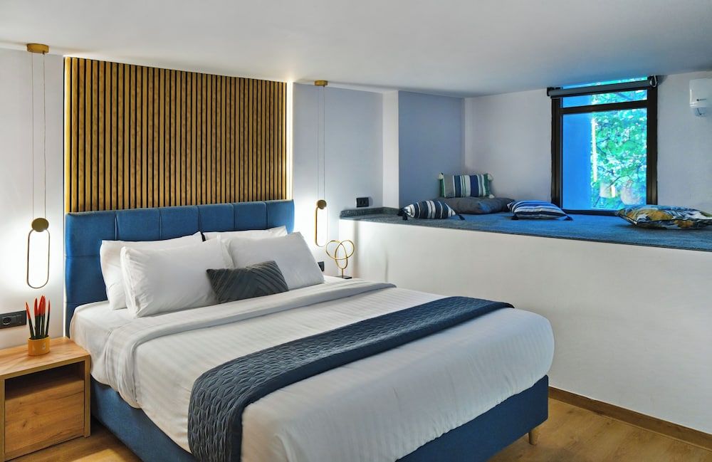Cocoon Room