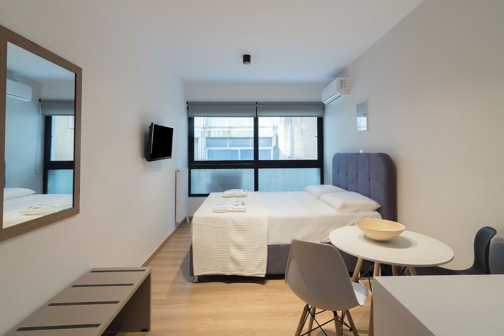 Comfort Quadruple Room, City View (008)