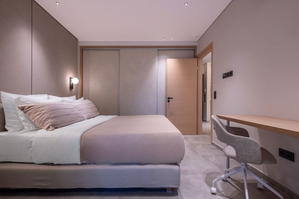 Luxury Apartment, City View