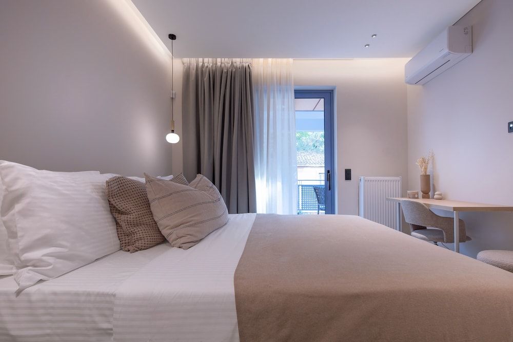 Luxury Apartment, City View