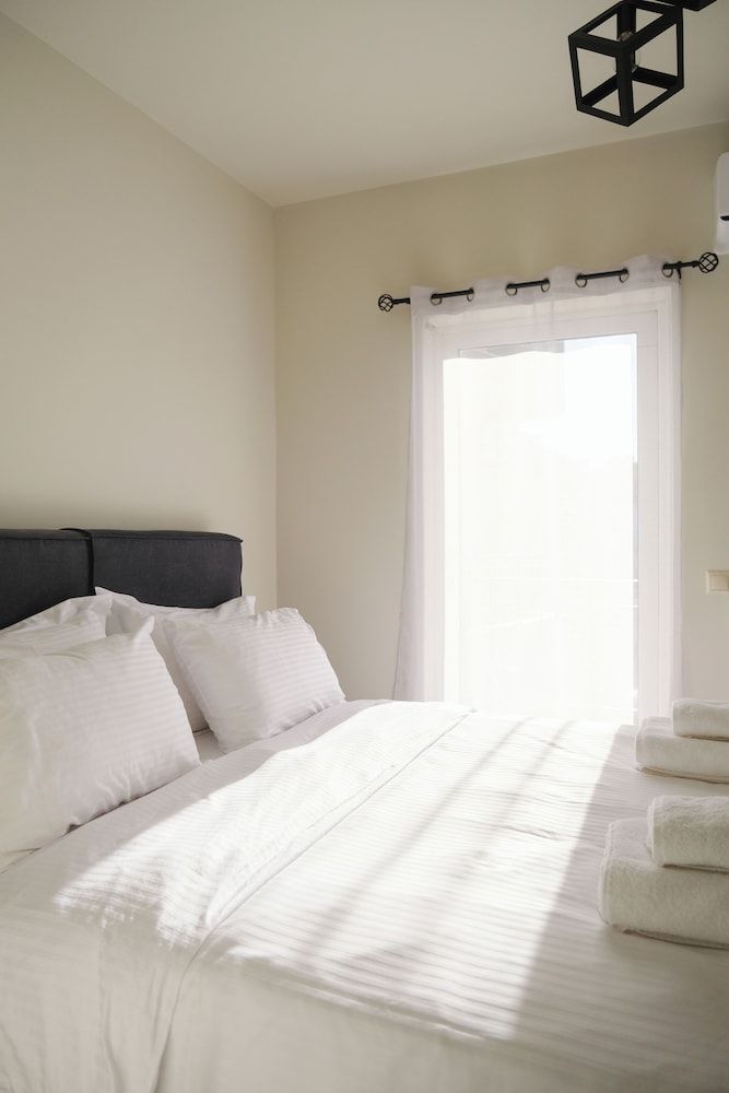 Superior Apartment, Balcony, City View