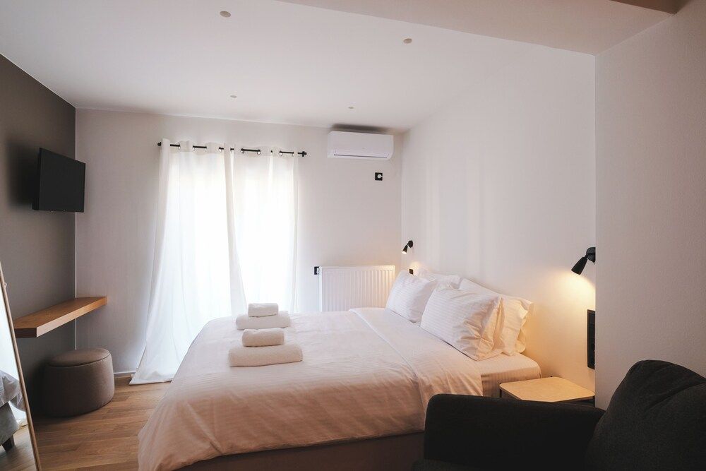 Penthouse, City View