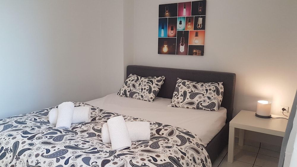 Family Apartment, 3 Bedrooms, 2 Bathrooms, City View