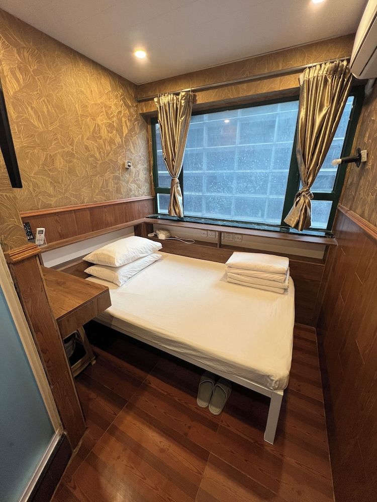 Just Inn on Nathan Road Standard Double Room 5