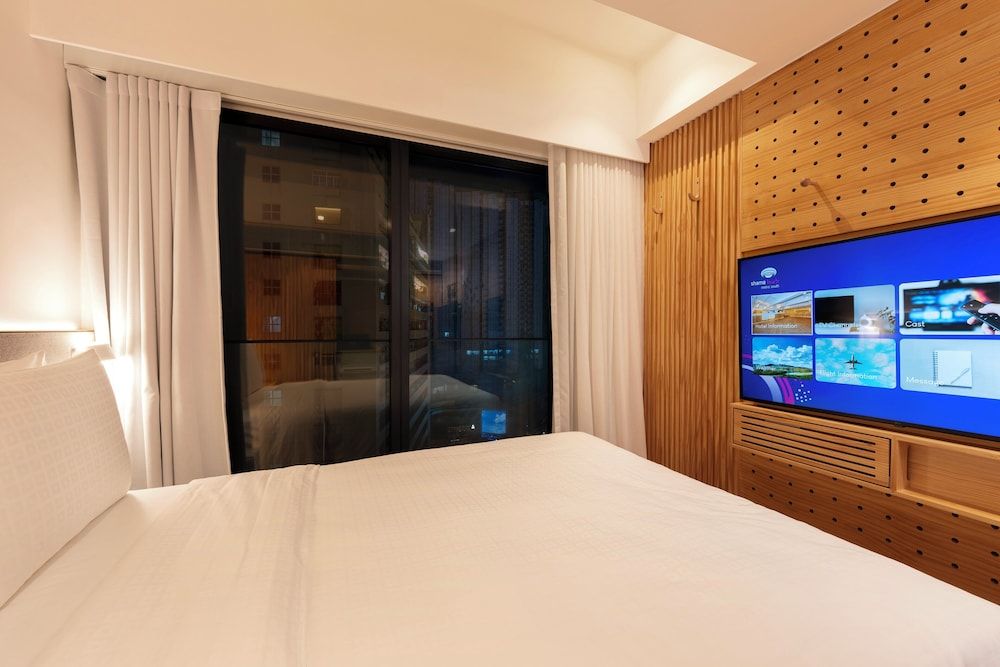Deluxe Studio, 1 Double Bed, City View