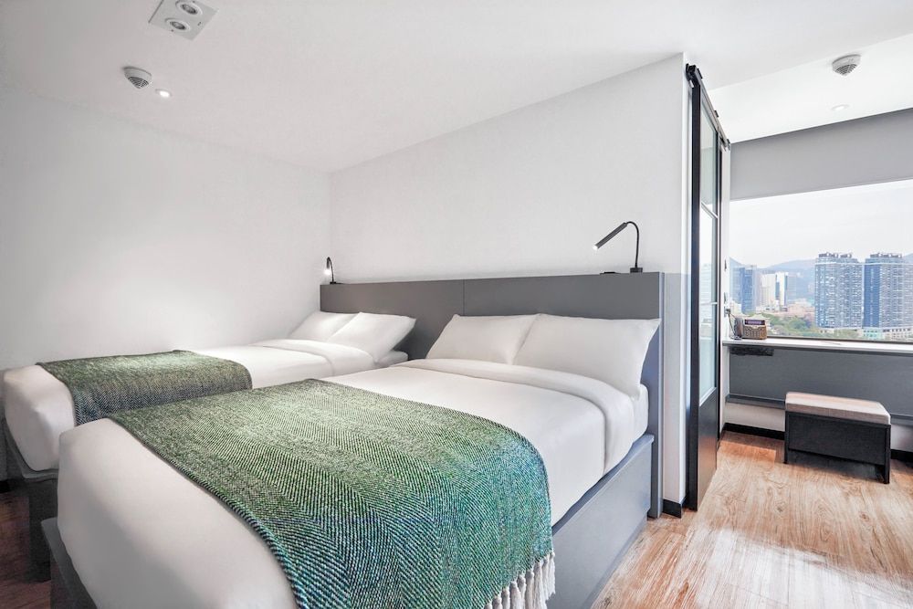Superior Quadruple Room, Non Smoking, City View