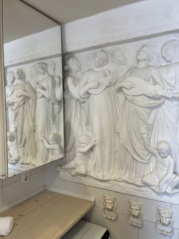 New! Libra Grande Venetian Style Apartment Apartment, 2 Bedrooms, City View 9