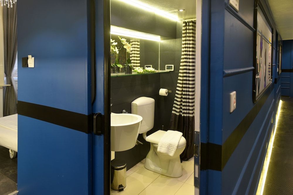 Walk Inn Váci 42 Skate Apartment 5