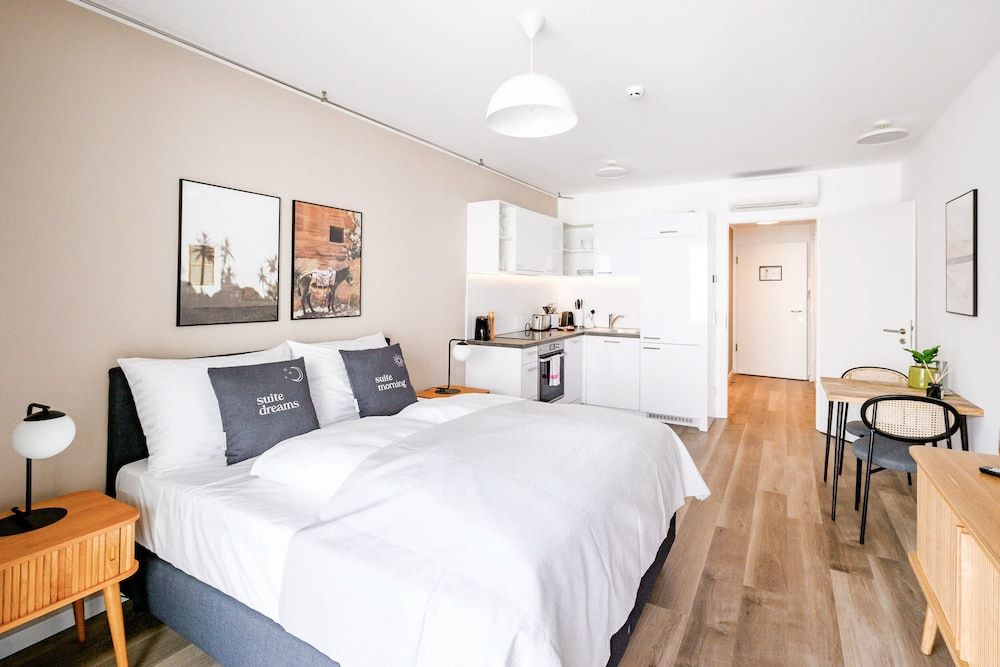 Suite, Balcony/Patio