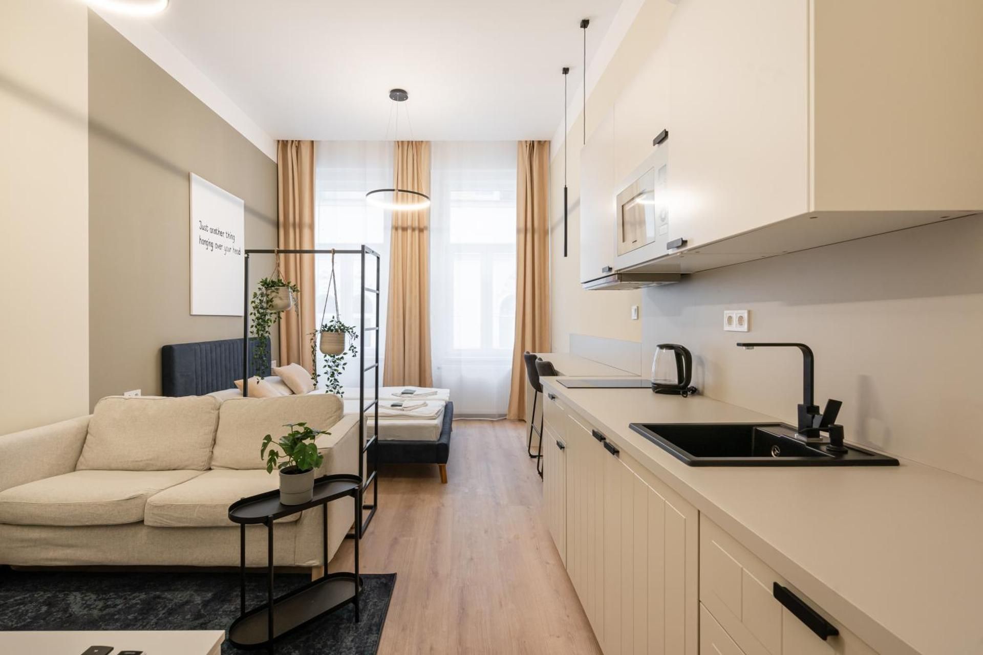 One-Bedroom Apartment