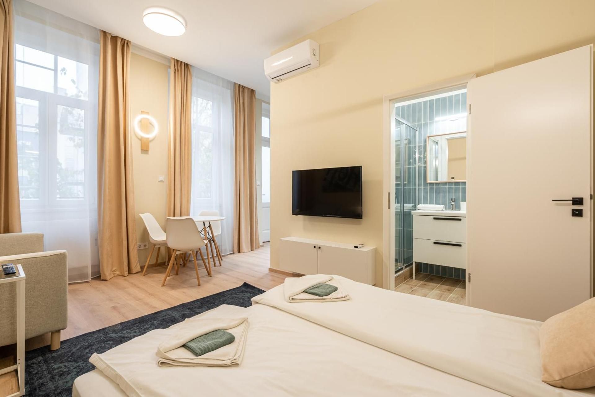 Superior Apartment