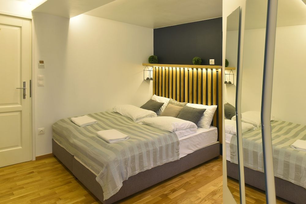 Walk Inn Váci 78 Superior Double or Twin Room 2