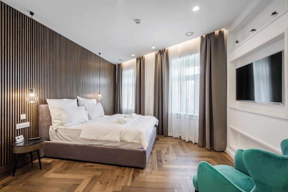 Budapest Eye Boutique Suites by BQA Superior Room 4