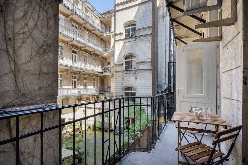 Vaci Boutique Loft Suites Executive Apartment 4