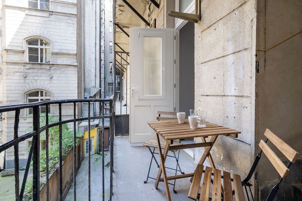 Vaci Boutique Loft Suites Executive Apartment 3