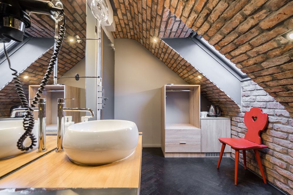 Butik Apartments by BQA Standard Room 12